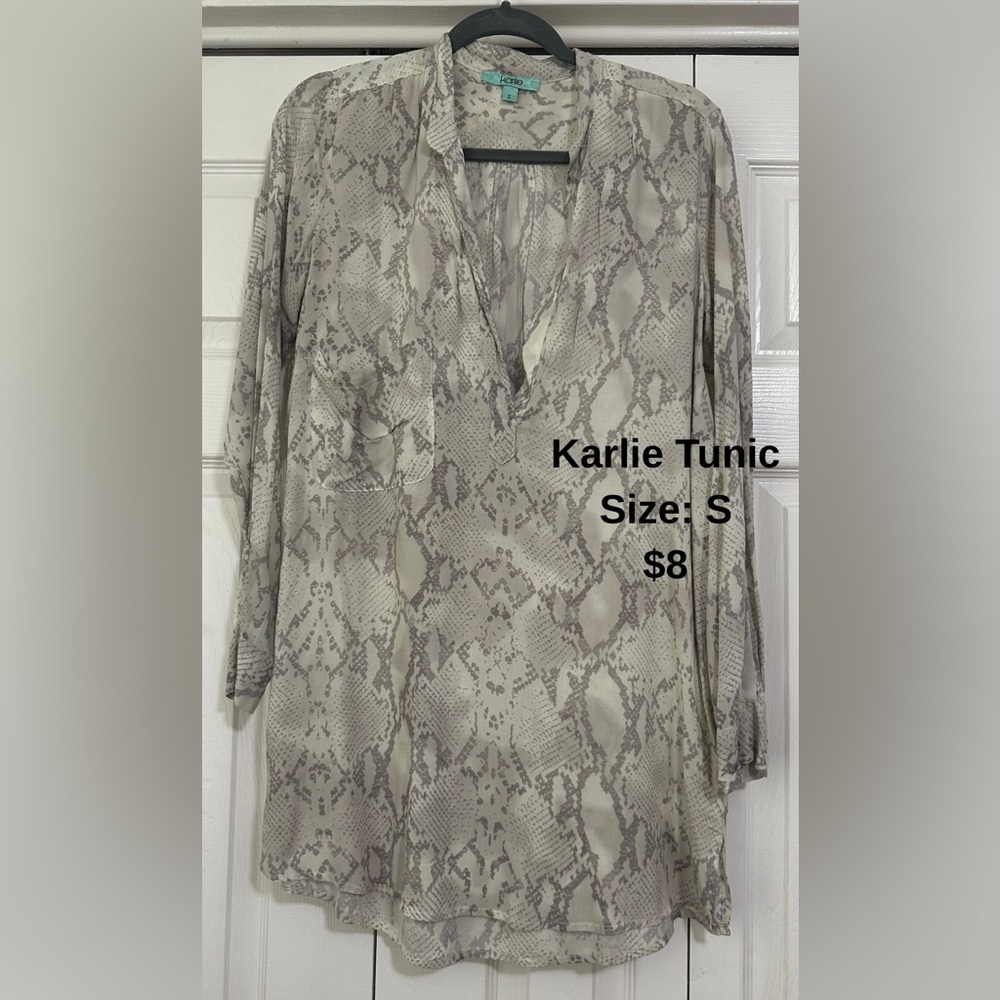Karlie Gray Snake Print Blouse